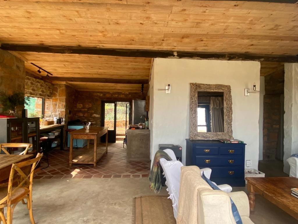 Yellowwoods Farm - Willoughbys Cottage And Old Stables Cottage Curry's Post Exterior photo