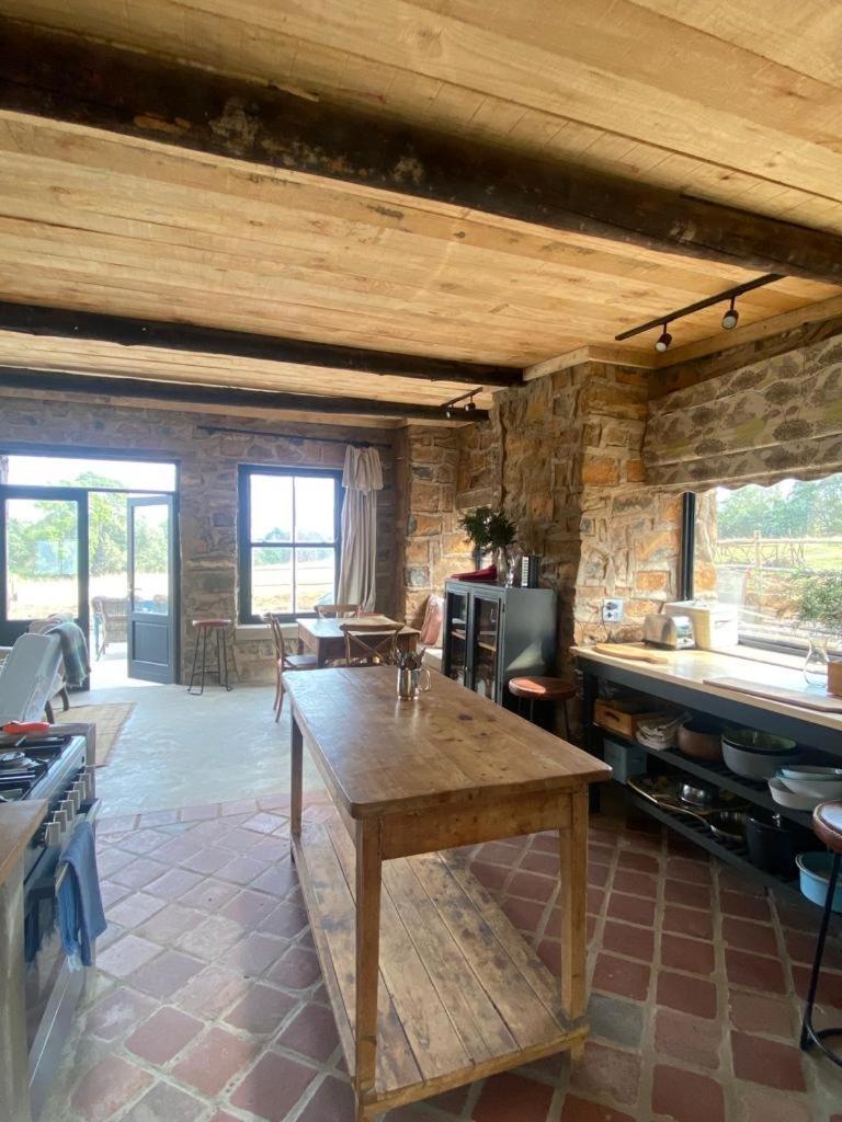 Yellowwoods Farm - Willoughbys Cottage And Old Stables Cottage Curry's Post Exterior photo